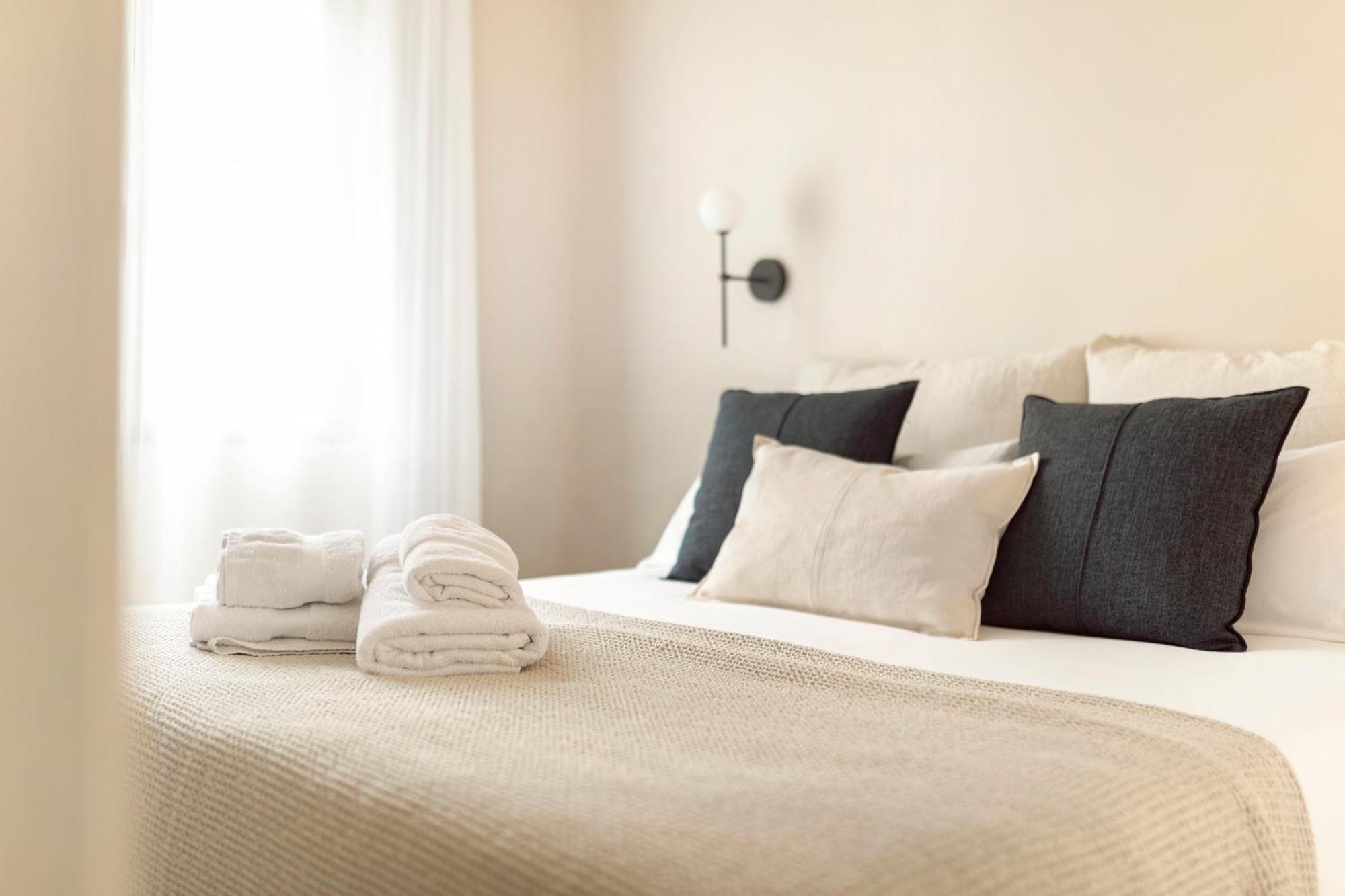 C211 Barcelona Apartments Luaran gambar